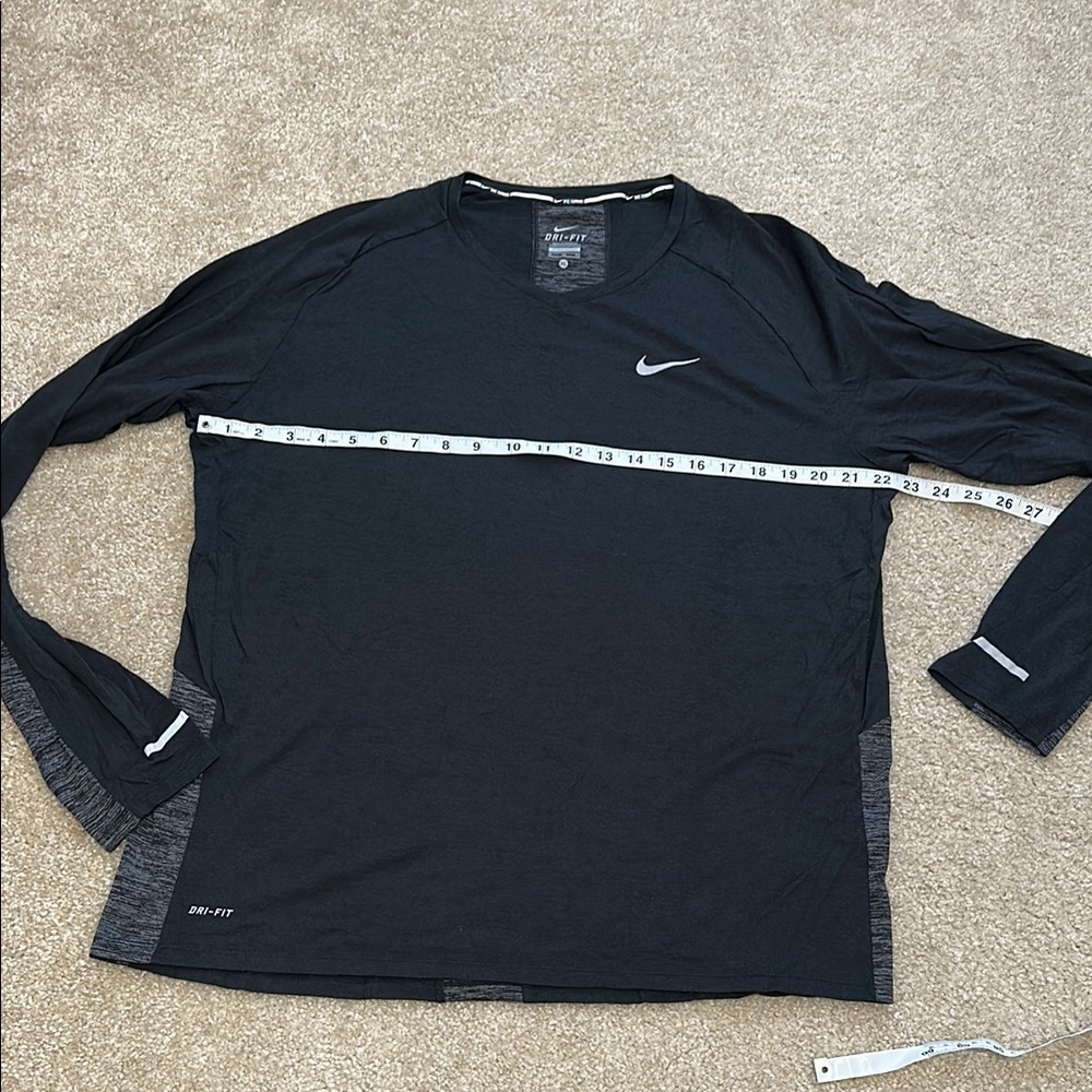 Men’s Nike Long Sleeve Dri-fit shirt-XL